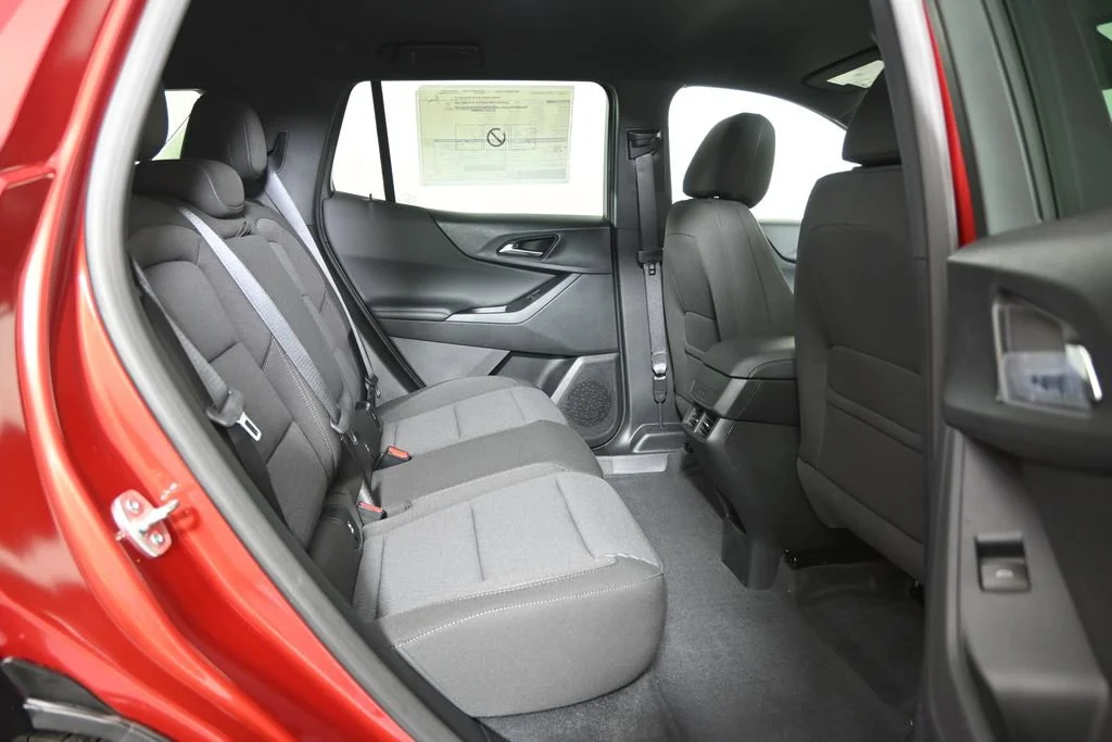 2026 Chevrolet Equinox LT - Photo 15