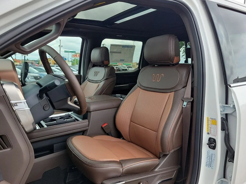 New 2026 Star White Metallic Tri-Coat Ford F-350® King Ranch® image 11
