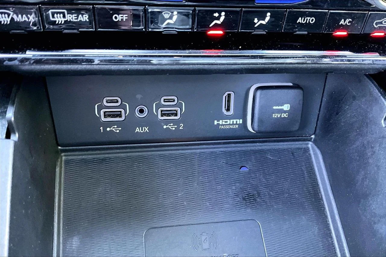 Certified Used 2023 Black Jeep Overland image 17