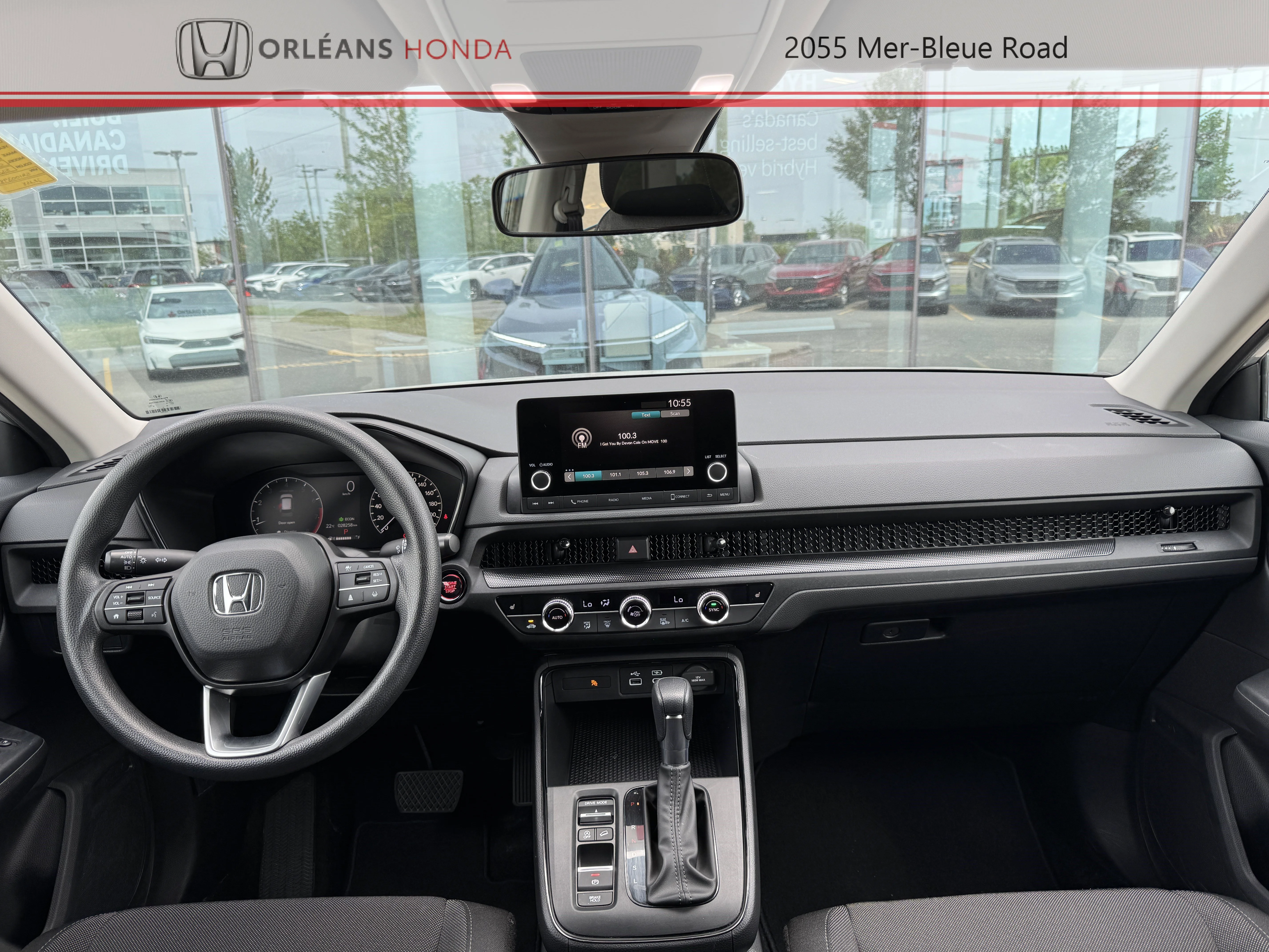 Certified Used 2025 Silver Honda LX image 22