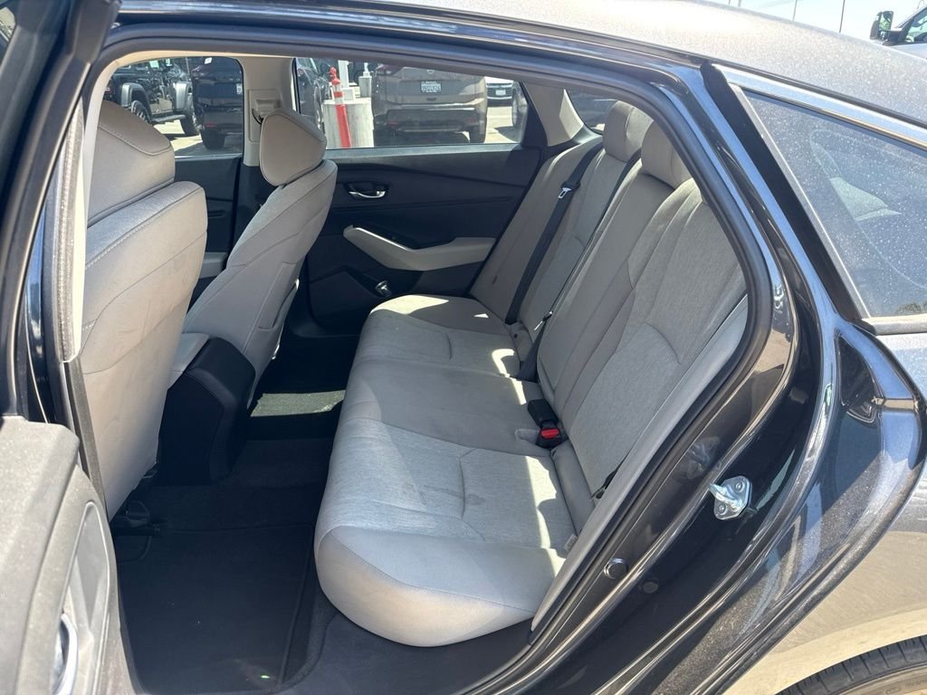 Used 2024  Honda EX image 18