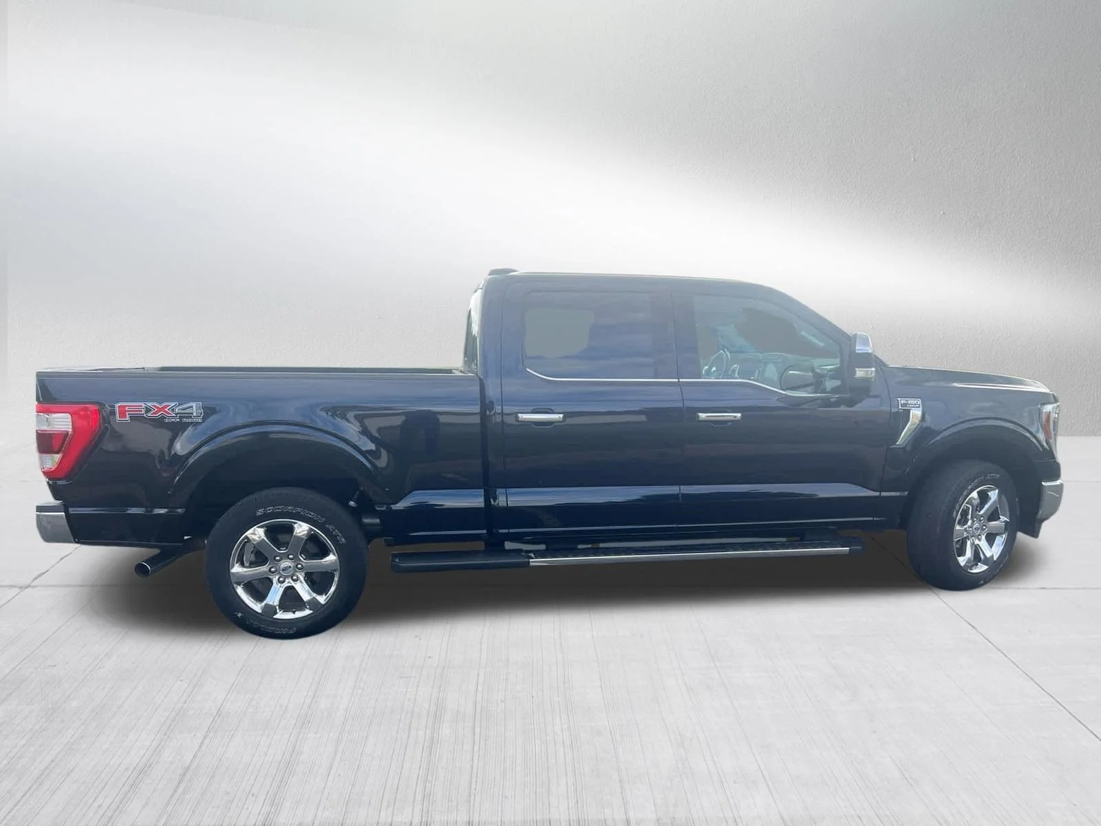 Certified Used 2021 Antimatter Blue Metallic Ford LARIAT image 8