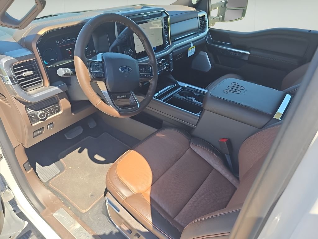 New 2026 Star White Metallic Tri-Coat Ford F-250® King Ranch® image 9