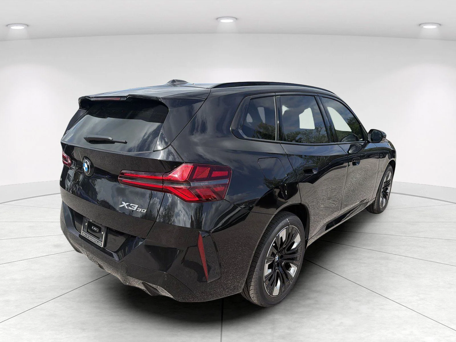 New 2026 Black Sapphire Metallic BMW 30 xDrive image 4