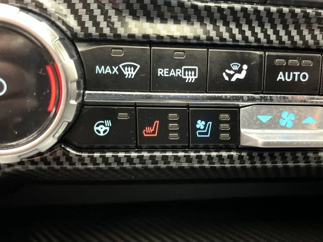 Used 2024 White Ford LARIAT image 25