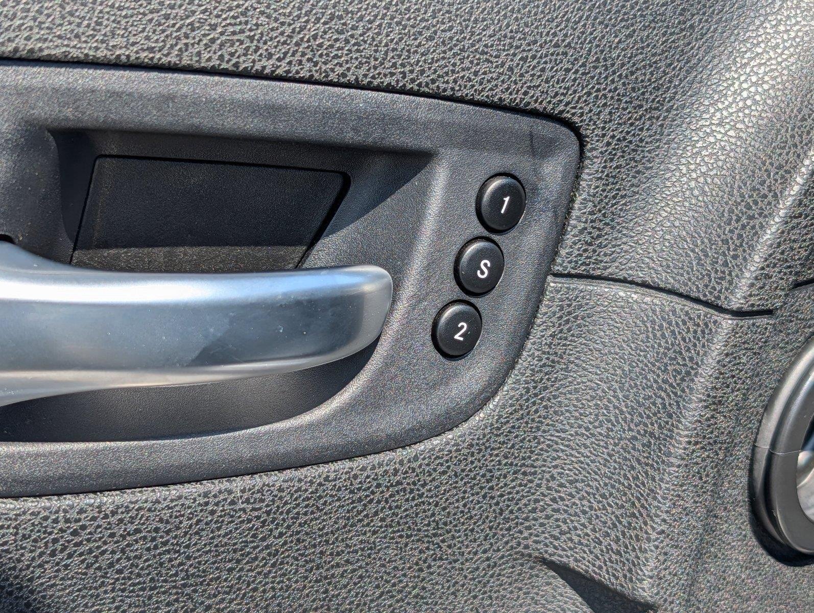 Used 2023 Granite Crystal Metallic Clearcoat Chrysler Touring L image 16