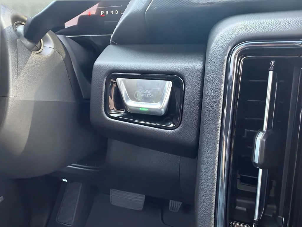 New 2026 Onyx Black GMC AT4 image 19