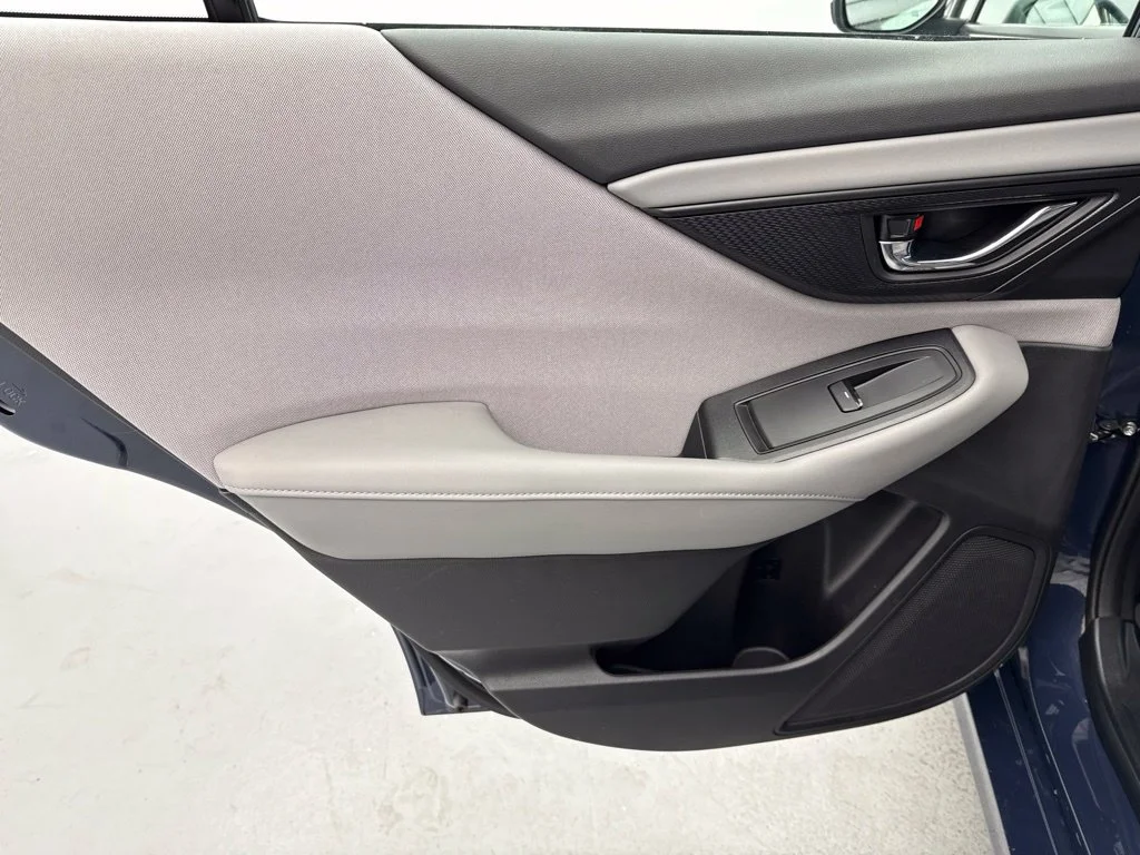 Used 2025 Cosmic Blue Subaru Premium image 18