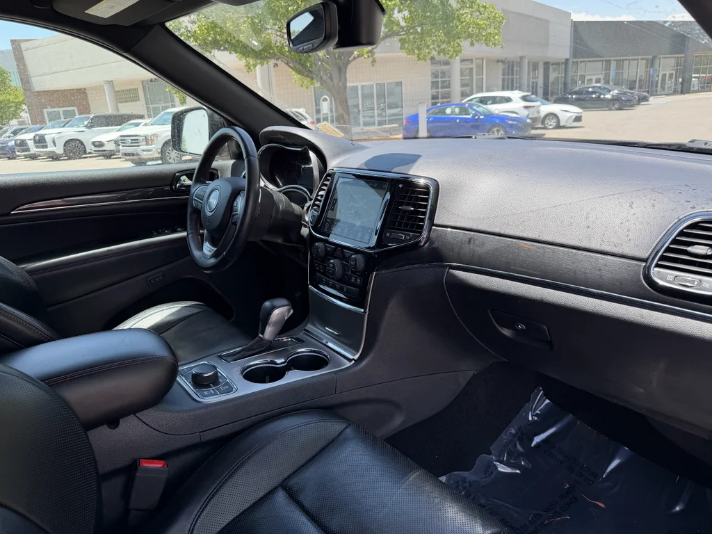 Used 2019 Slate Blue Pearlcoat Jeep Trailhawk image 31
