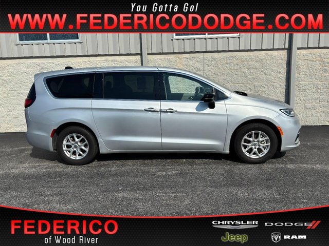 2024 Chrysler Pacifica Touring L FWD