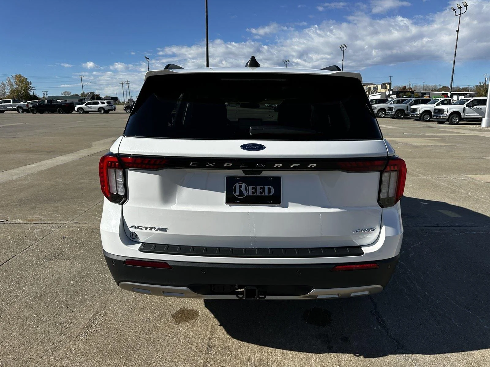 New 2026 Star White Metallic Tri-Coat Ford Active image 8