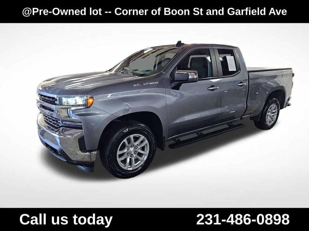 Used 2021 Gray Chevrolet LT image 1