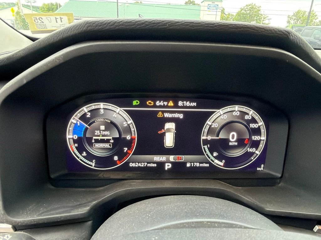 Used 2022 Black Mitsubishi SEL image 16