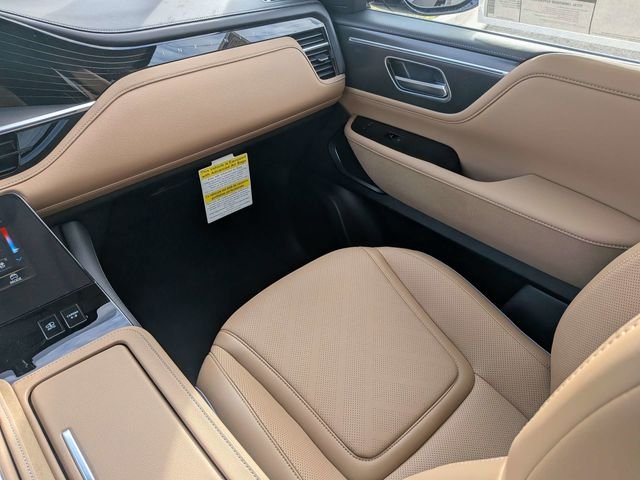 New 2026 BLACK OBSIDIAN INFINITI Luxe 2WD image 17