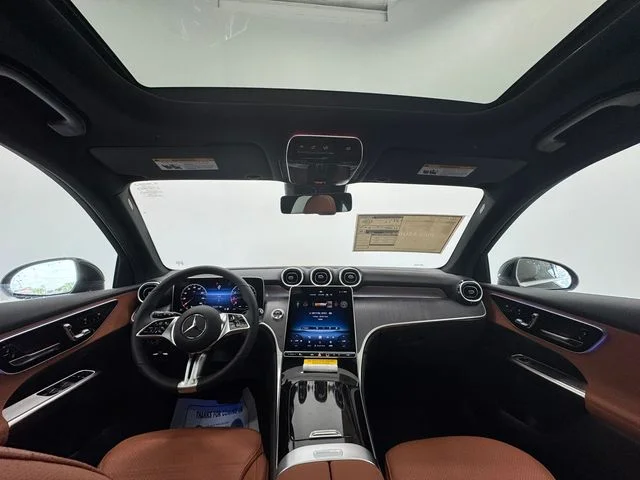 New 2026  Mercedes-Benz GLC 300 image 21