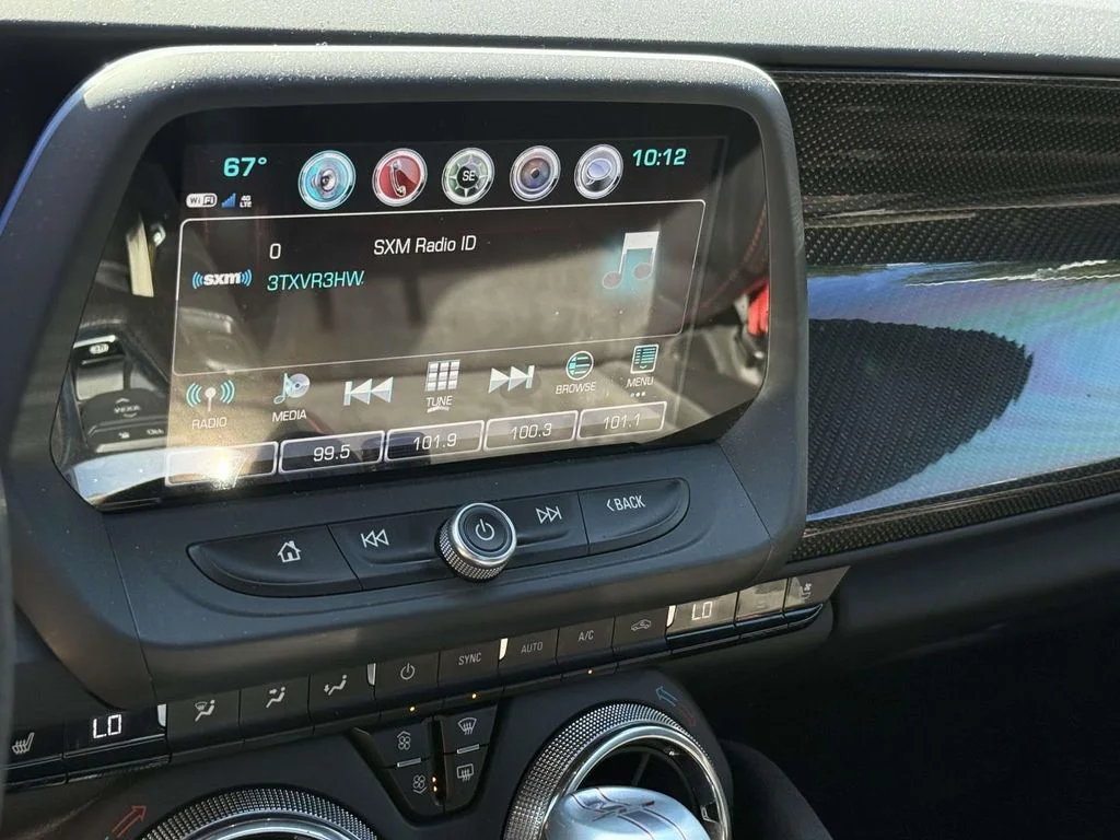 Used 2017 White Chevrolet ZL1 image 3