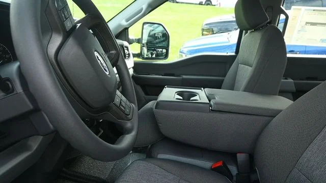 New 2026 White Ford XL image 19