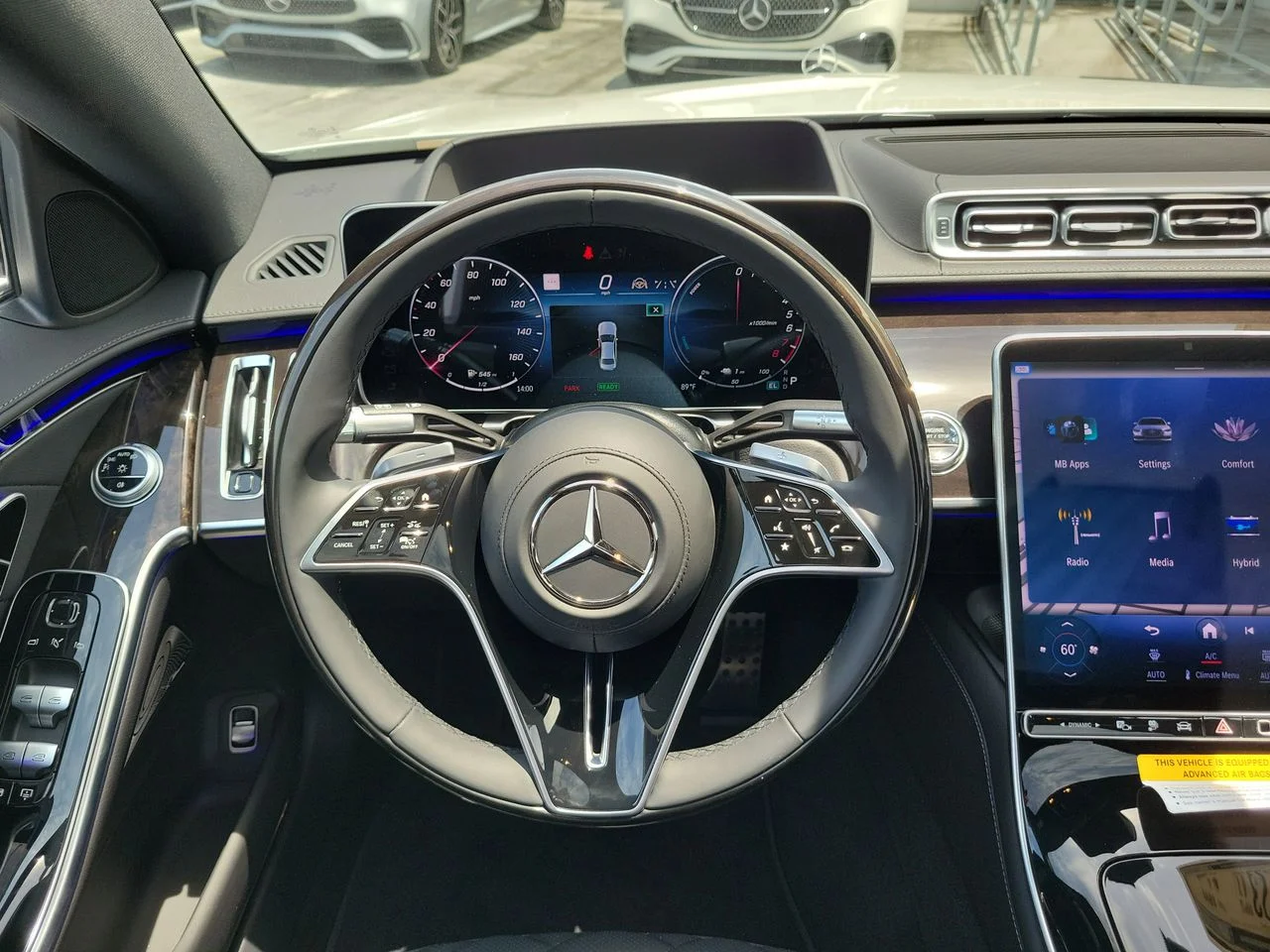 New 2026 MANUFAKTUR Moonlight White Metallic Mercedes-Benz S 580 image 15