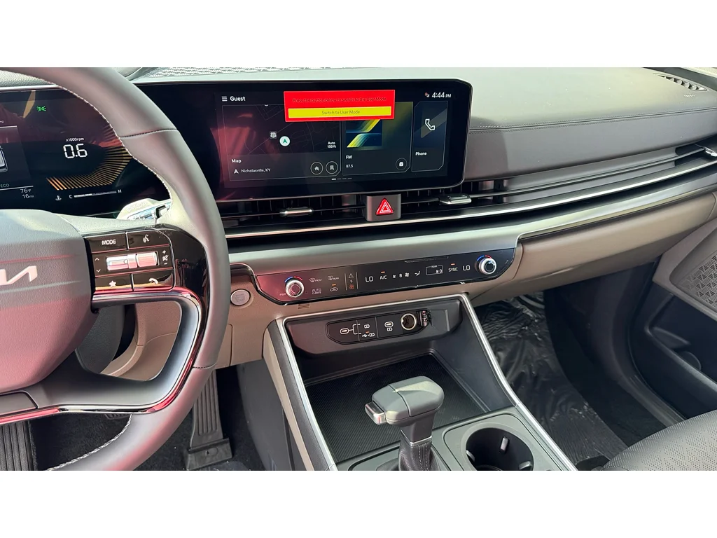 New 2027 Gry Kia LX image 13