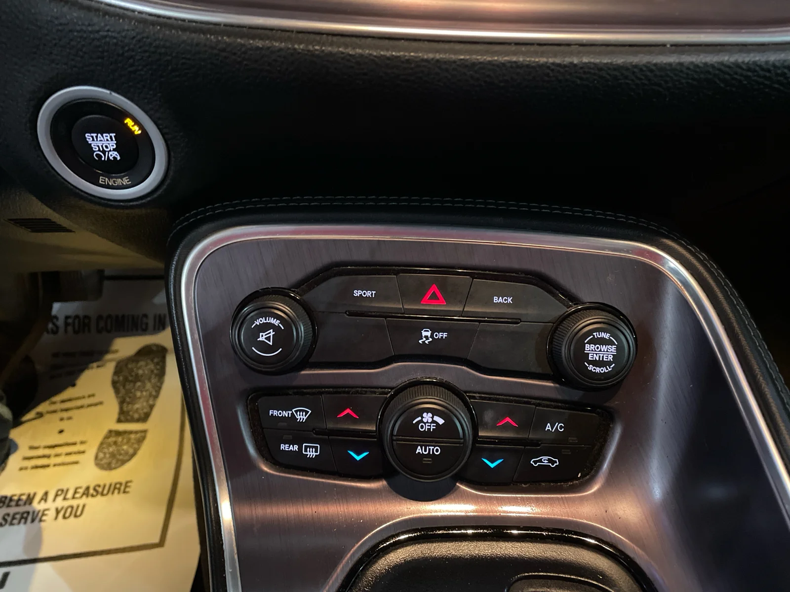 Used 2016 Torred Clearcoat Dodge R/T image 18