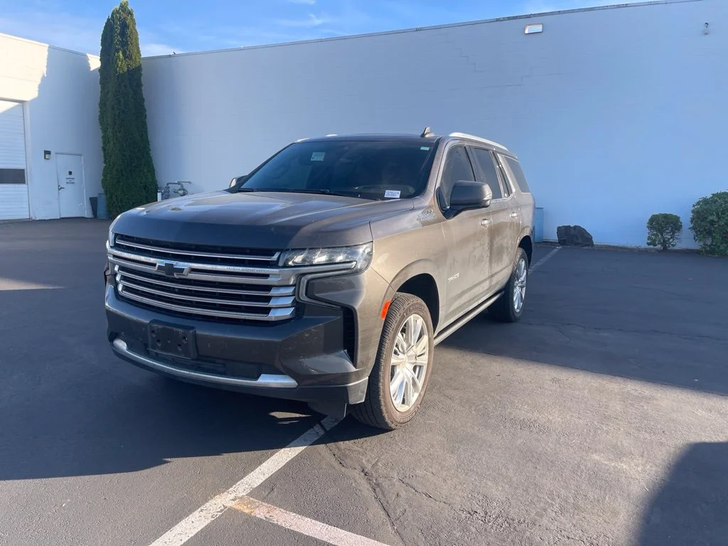 Used 2021 Graywood Metallic Chevrolet High Country image 8