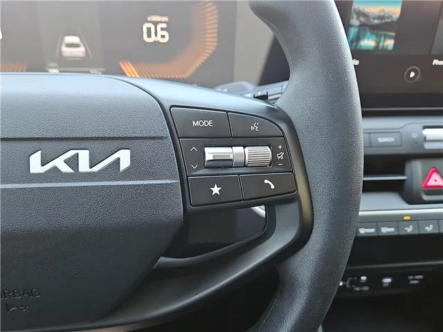 Used 2025 Gray KIA LXS (IVT) image 17