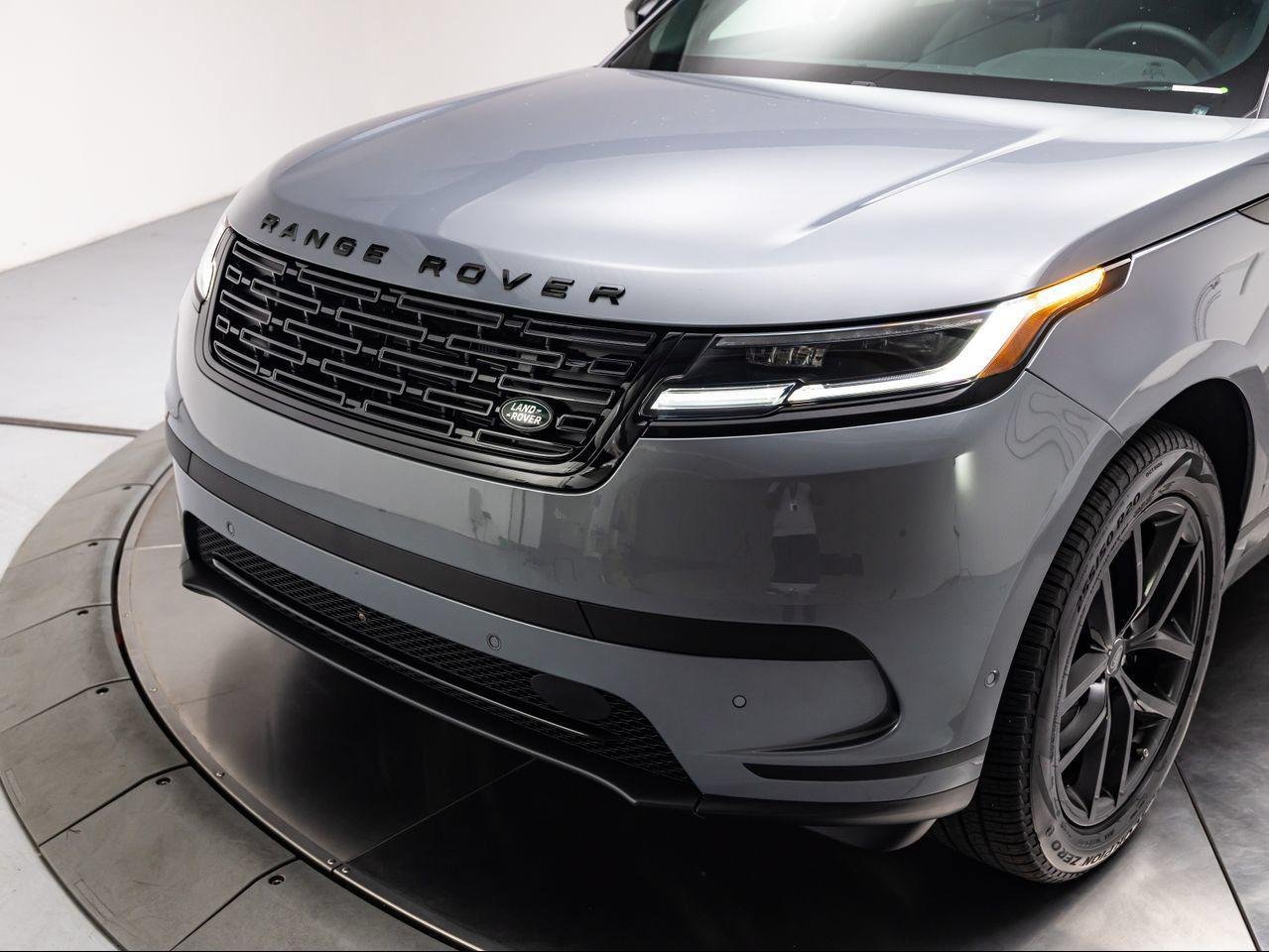 New 2026 Zadar Grey Land Rover S image 9
