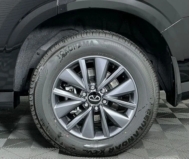 New 2026 Black Obsidian INFINITI PURE image 9