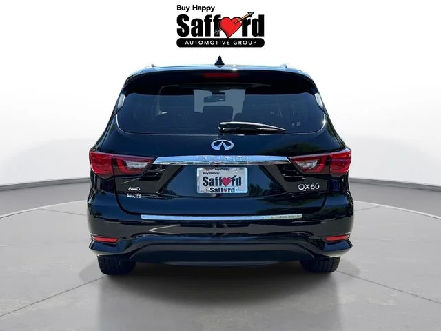Used 2019 Black INFINITI LUXE image 7