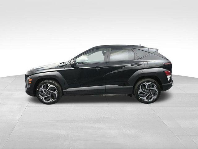 New 2026 Black Hyundai SEL Premium FWD image 5