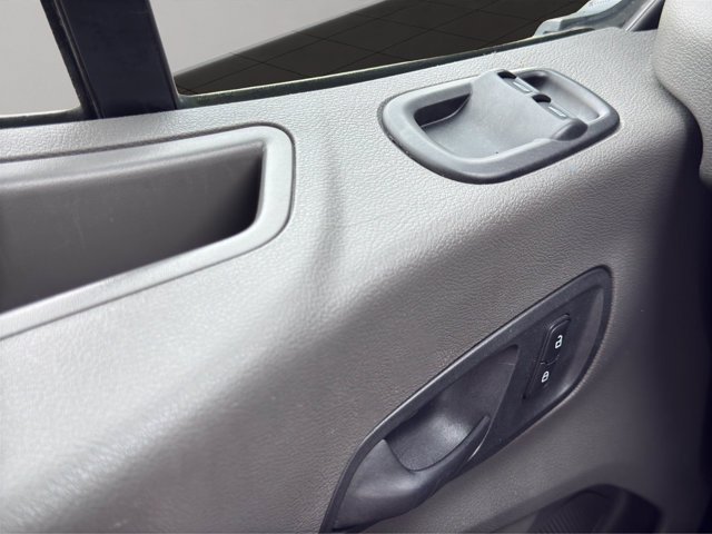Used 2022 White Ford XLT image 13