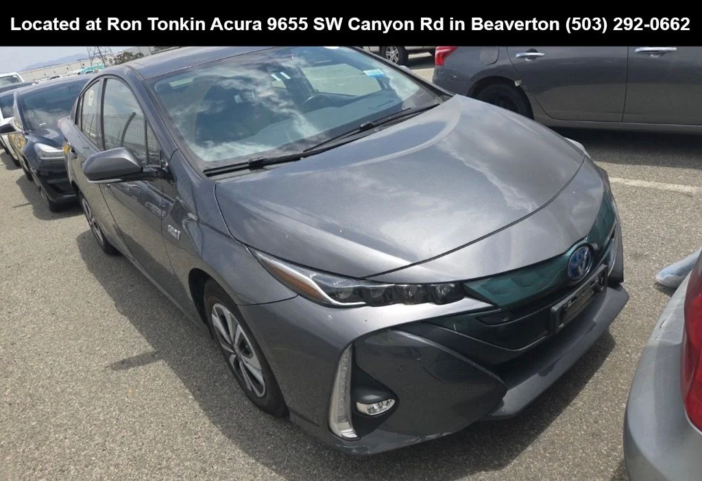 2019 Toyota Prius Prime Advanced's photo
