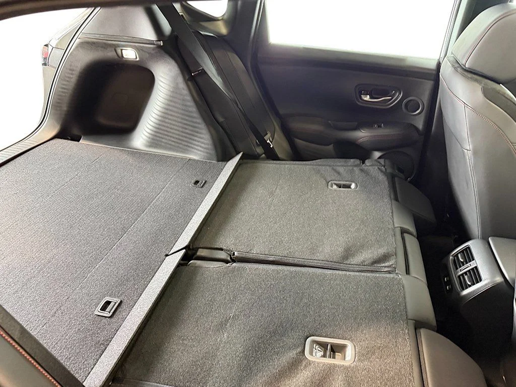 New 2026 Platinum White Pearl Acura w/A-Spec Package image 38