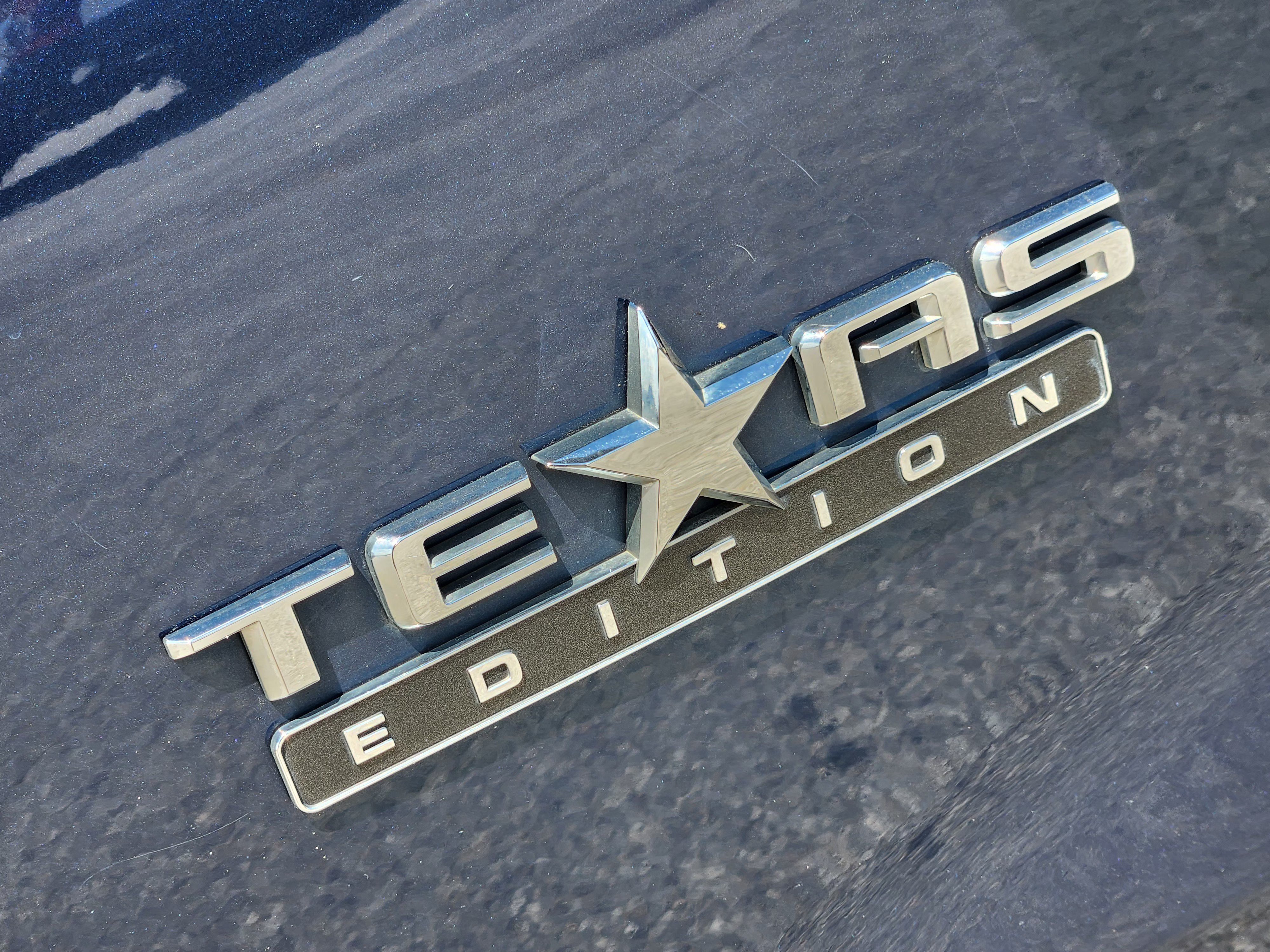 Used 2020 NORTHSKY BLUE METALLIC Chevrolet LT image 13