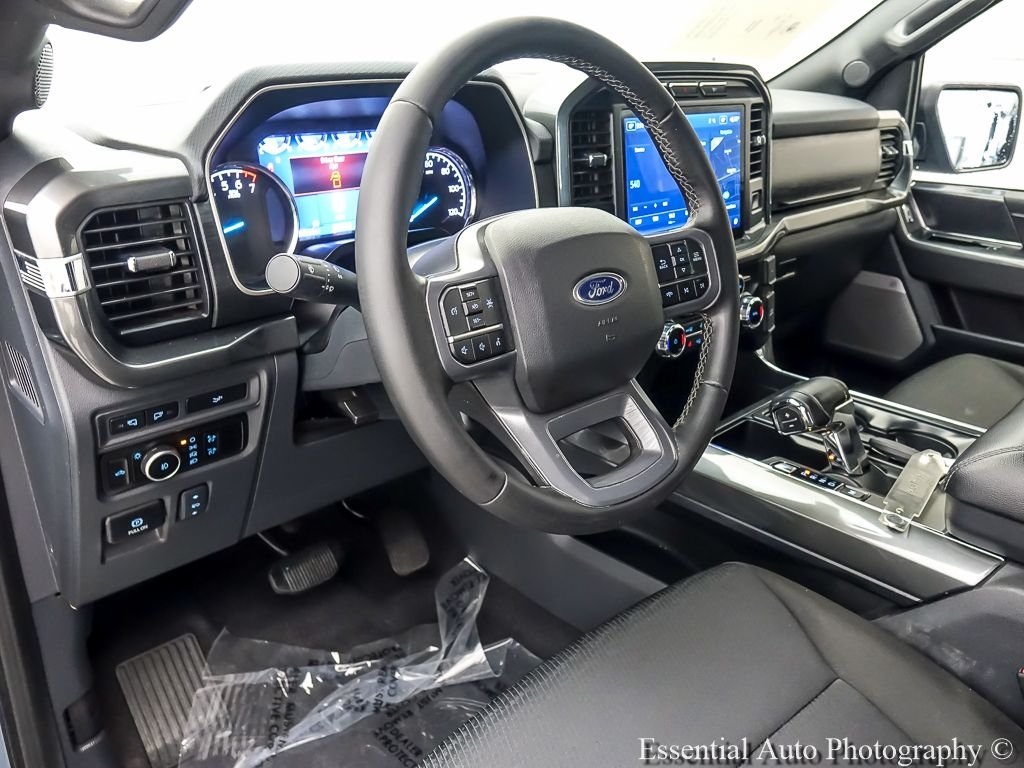 Used 2023 Blue Ford XLT image 10