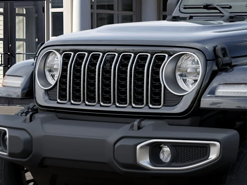 New 2026 Black Clear-Coat Exterior Paint Jeep 4-Door Sahara 4x4 image 37