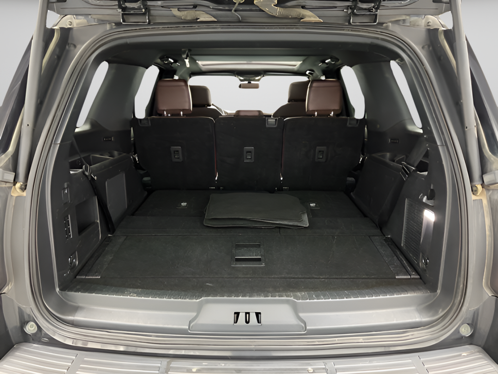 Used 2024 Gray Metallic Ford Limited image 44
