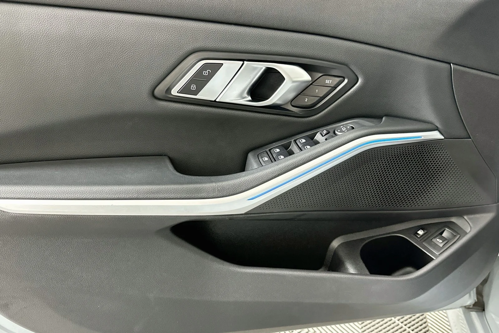 Used 2023 Brooklyn Grey Metallic BMW 330e image 21