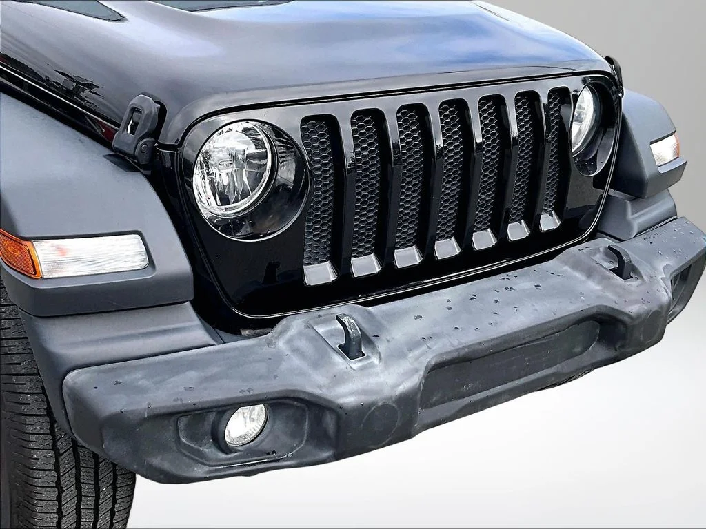 Used 2018 Black Jeep Unlimited Sport S image 27