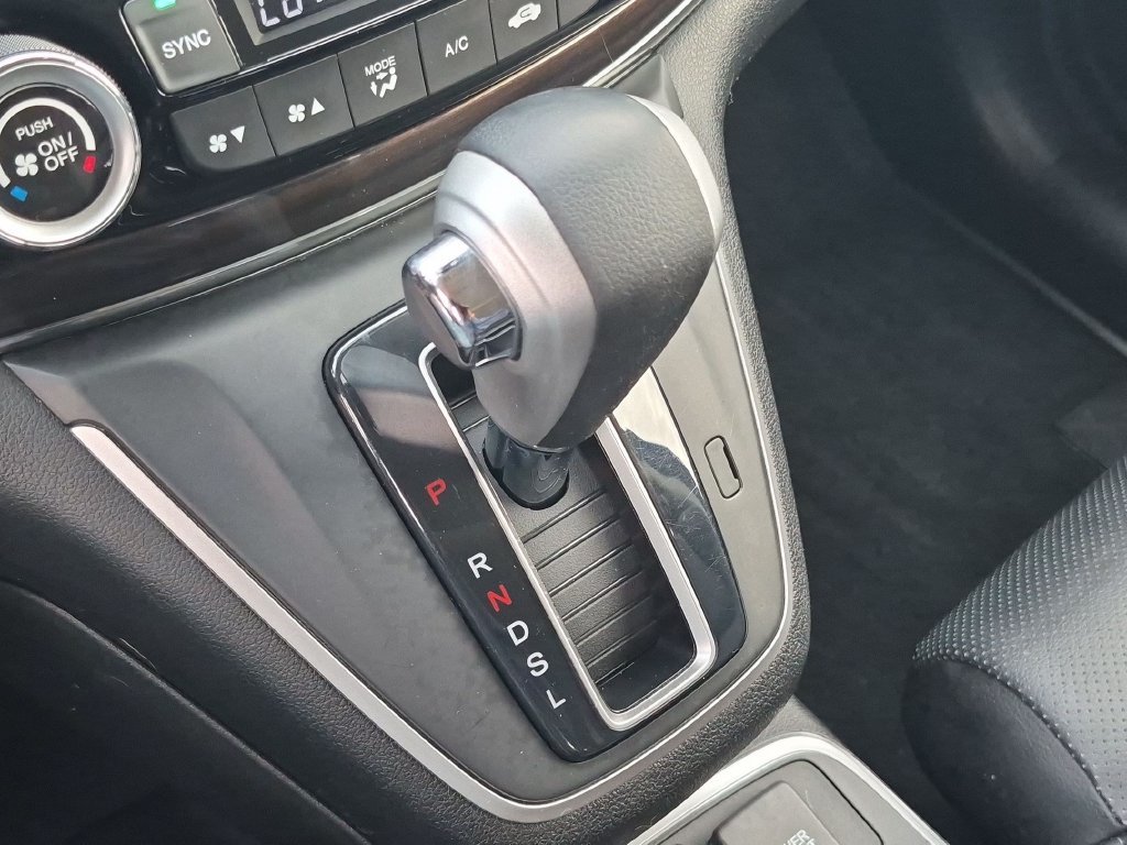 Used 2015  Honda EX-L image 21