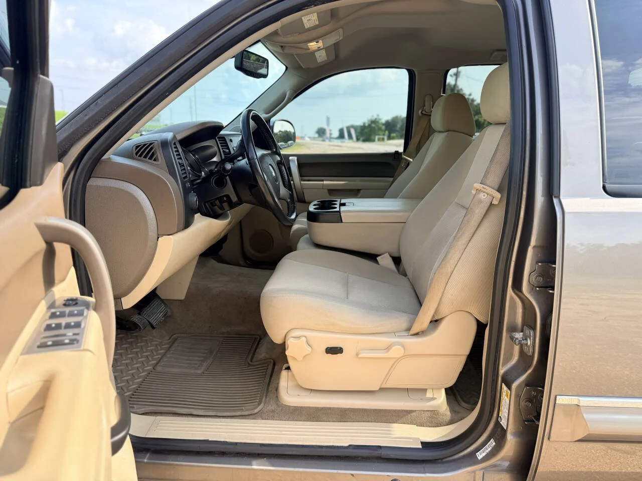 Used 2012 Pewter Chevrolet LT 4x2 4dr Crew Cab 5.8 ft. SB image 16