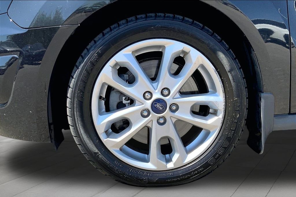 Used 2015 Black Ford Titanium image 33