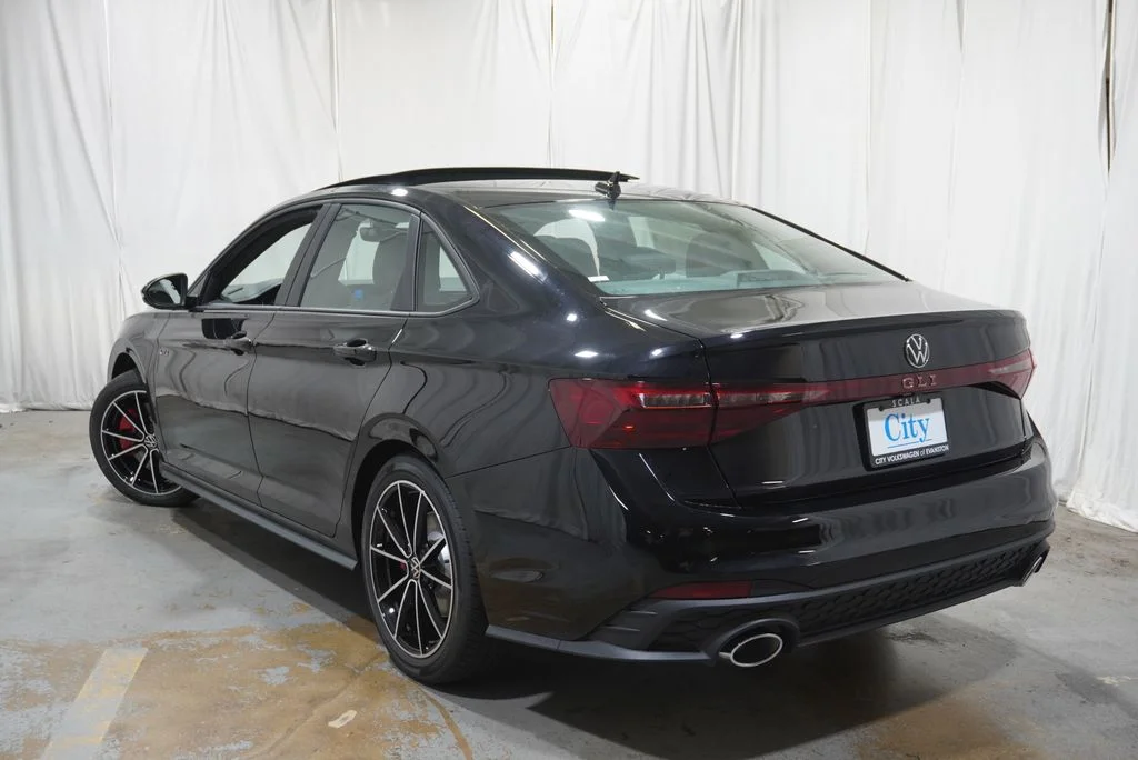 New 2027  Volkswagen 2.0T Autobahn image 7