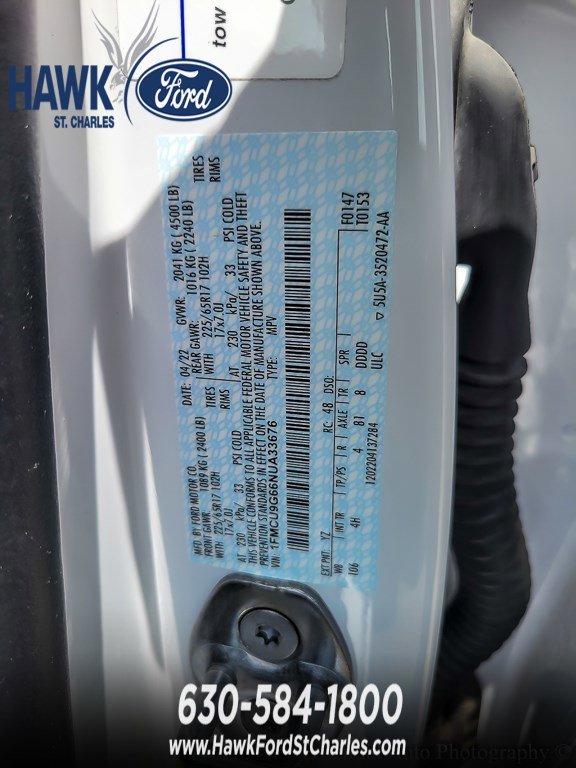 Used 2022 Oxford White Ford SE image 24