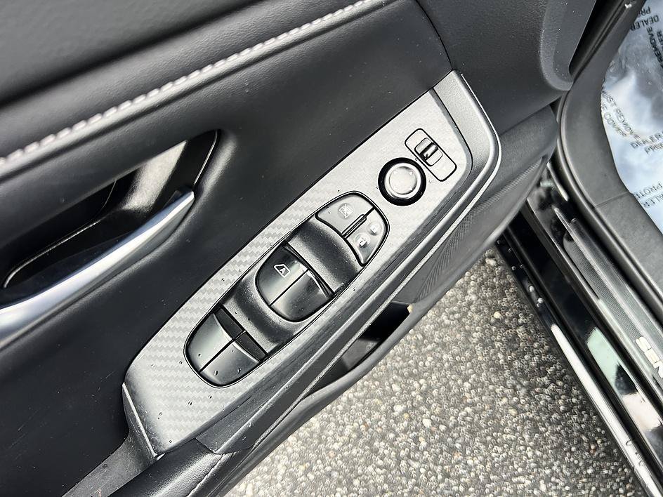 Used 2021 Super Black Nissan SV image 20