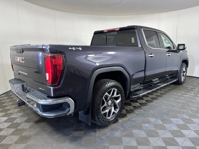 Certified Used 2022 Titanium Rush Metallic GMC SLT image 3