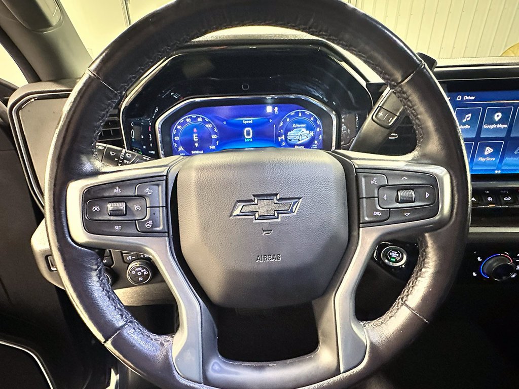 Used 2022 Blue Chevrolet RST image 34