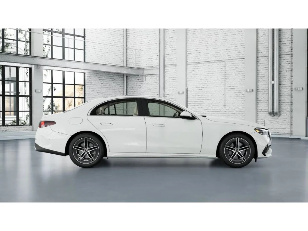 New 2027 White Mercedes-Benz E 350 image 2