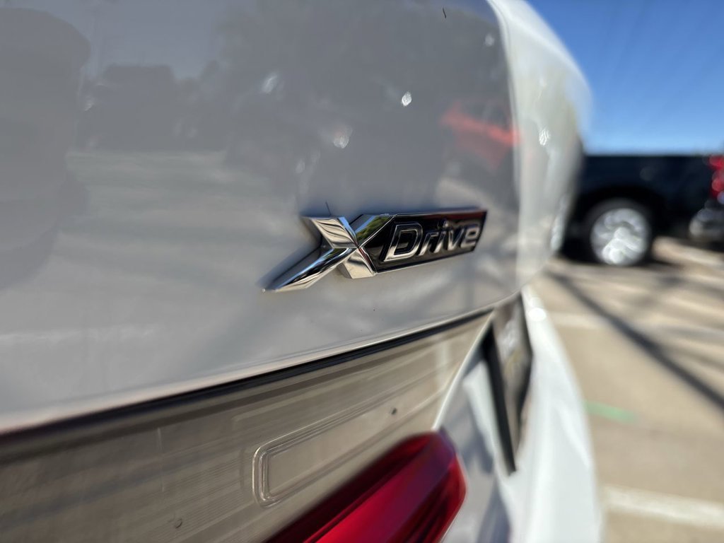 2026 BMW 3 Series 330i - Photo 38