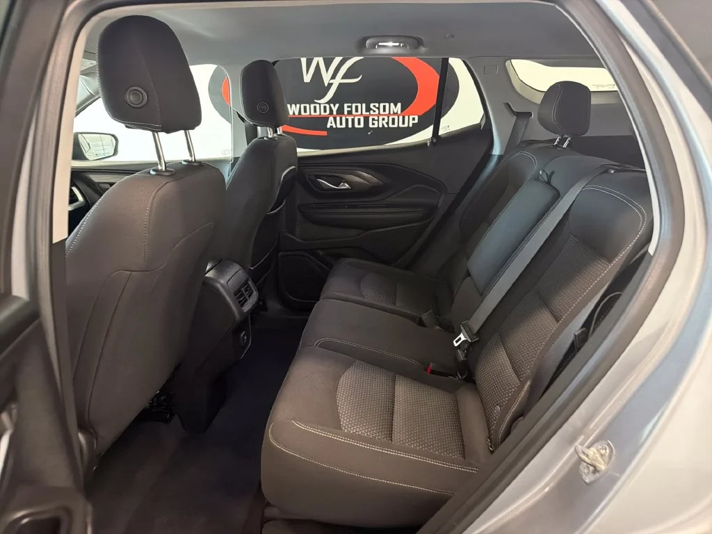 Used 2023 Silver GMC SLE image 16